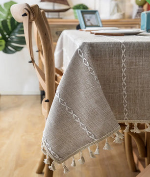 Mantel lino algodón con borlas · Mantel rectangular decorativo