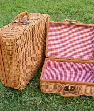 OakTrail Picnic · Maleta de ratán tejida