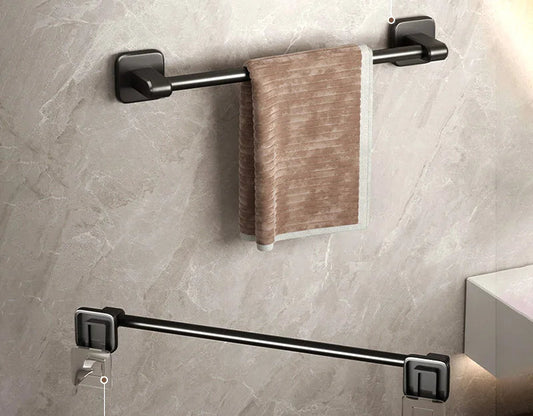 MatteRail Towel Bar · Barra de toalla autoadhesiva aluminio negro