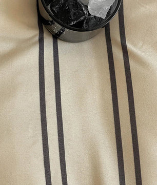 Cubrecama Midnight Desert · Beige & Negro