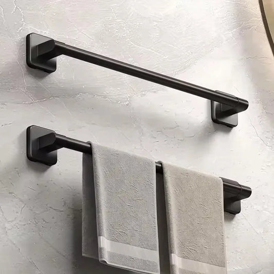MatteRail Towel Bar · Barra de toalla autoadhesiva aluminio negro