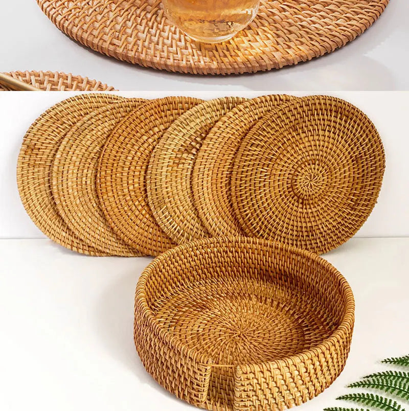 Posavasos e Individuales Marula Coil tejidos de ratán · Set decorativo apilable