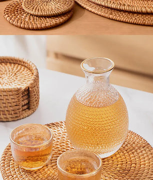 Posavasos e Individuales Marula Coil tejidos de ratán · Set decorativo apilable