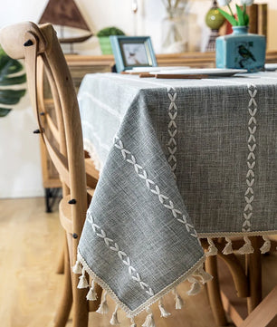 Mantel lino algodón con borlas · Mantel rectangular decorativo