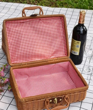 OakTrail Picnic · Maleta de ratán tejida