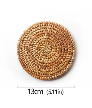 Posavasos e Individuales Marula Coil tejidos de ratán · Set decorativo apilable